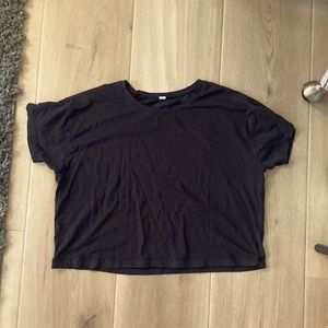 Lululemon Cates Cropped T-Shirt